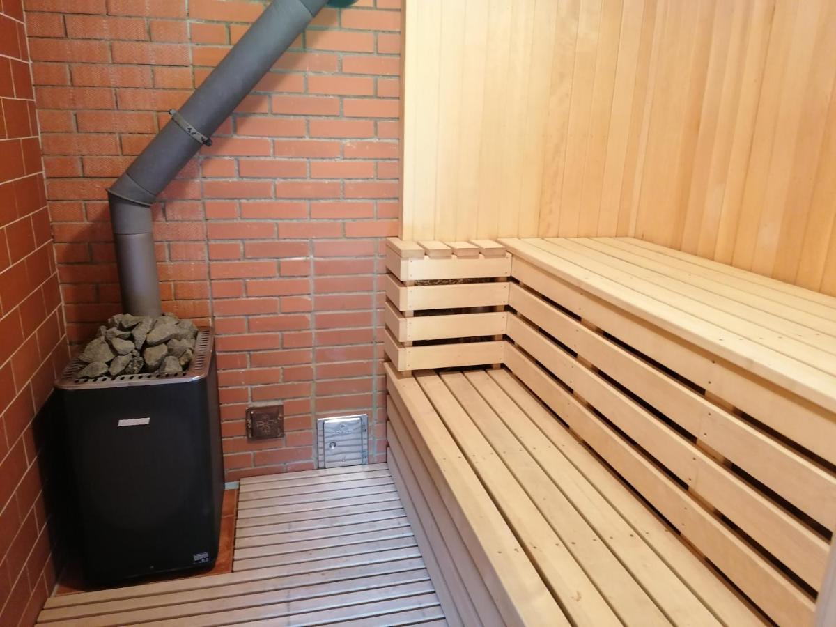 Guest House Unguri Stalbe المظهر الخارجي الصورة