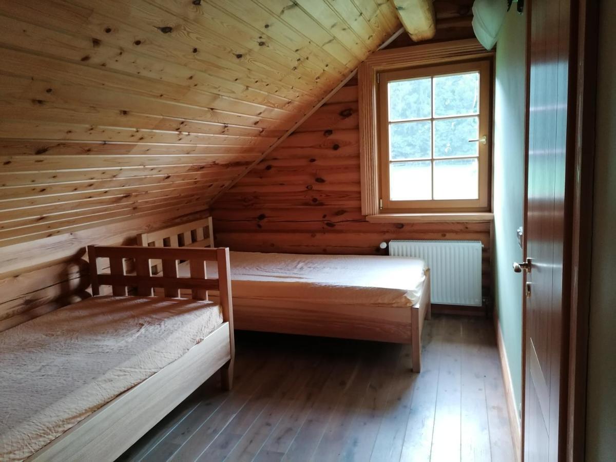 Guest House Unguri Stalbe المظهر الخارجي الصورة