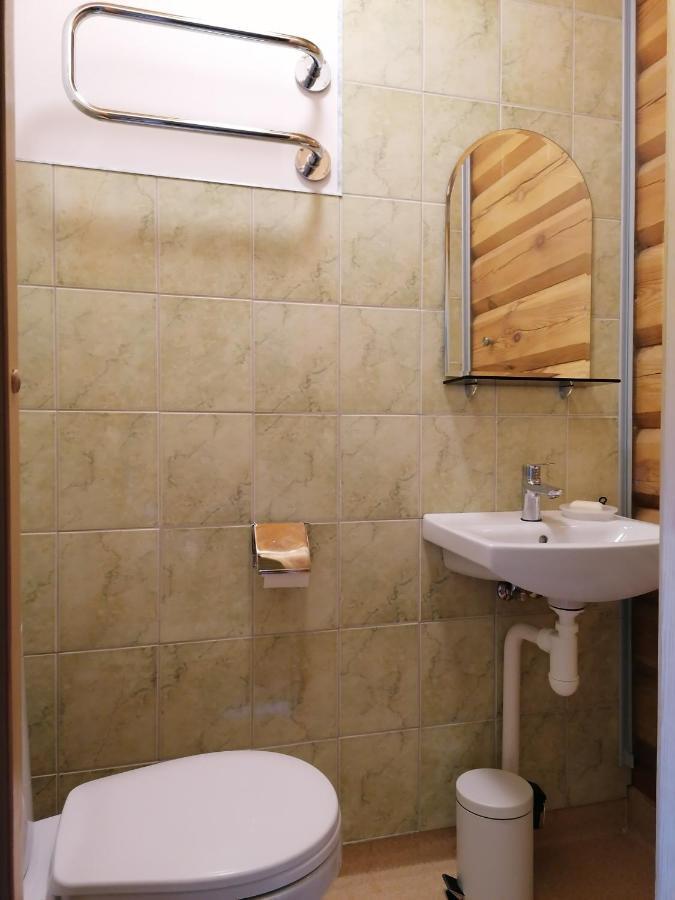 Guest House Unguri Stalbe المظهر الخارجي الصورة