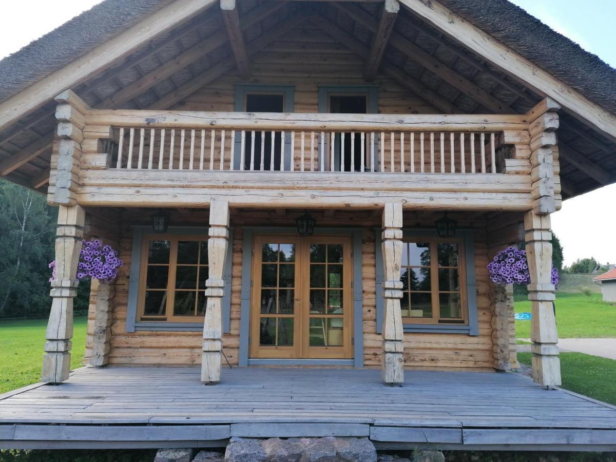Guest House Unguri Stalbe المظهر الخارجي الصورة